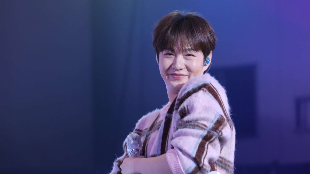 무한 앙탈 말아주는 강아지🐶💓