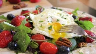 Breakfast Salad for Health and Weight Loss. Start Your Bikini Body for Summer Now!