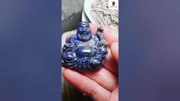 Tạc Mặt Dây Chuyền Phật Di Lặc từ phôi đá Sapphire Xanh