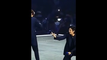 “Leader’s Respect: Namjoon Bows to Jin – True BTS Bond 💜”