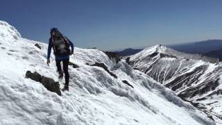 Ascenso invernal al Pico del Lobo