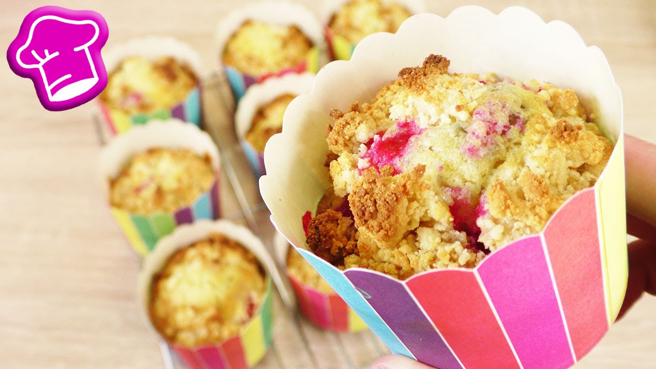 Johannisbeer Muffins mit Marzipanstreuseln | Super lecker für den ...