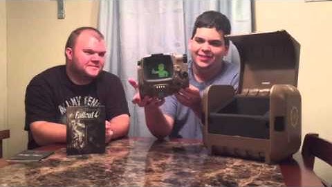 Fallout 4 Pip-Boy Edition Xbox One Unboxing
