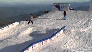 A Day And Night High Cascade Snowboard Camp