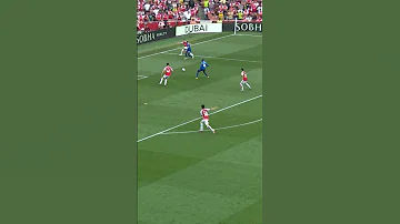 SUPER TOMIYASU SCORES 
