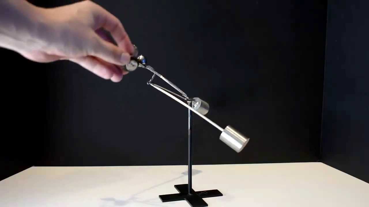 Little Hercules Kinetic Balancing Desk Toy Sculpture Youtube