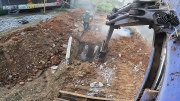 Đào Móng Đầu Cọc Tập 3. Máy Xúc Đào Cốc Thứ 4 Sâu 60cm Và Có 4 Đầu Cọc Bê Tông Rộng 1m3