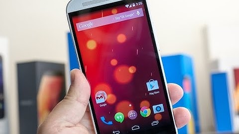 HTC One M8 running Android Lollipop Hands On