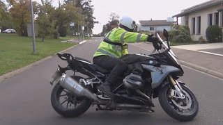 Increase your skills on a Motorcycle (part 6) : How to manage the speed doing a tight or a u-turn