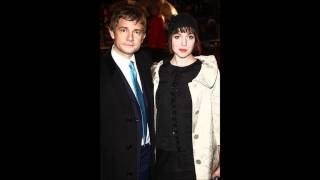 Martin Freeman and Amanda Abbington presenting The Steve Show - BBC 6 Music Part 1/4