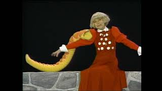 Sesame Street: Carol Channing Sings “Hello, Sammy” (HQ) (1984)