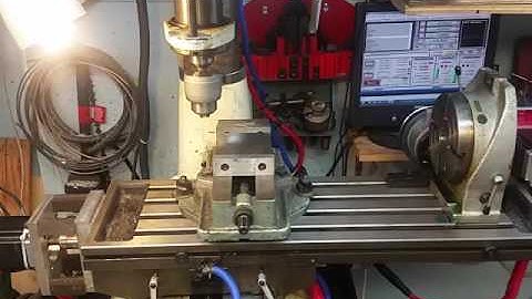 Testing operation of my DIY CNC conversion, JET circular column mill