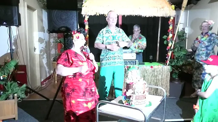 Speech + Cake Presentation LEE WATKINS SURPRISE HAWAIIAN THEMED 60th BIRTHDAY PARTY 8/7/2023 Hockley