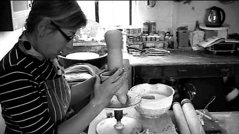 Sarah Crouch - Pottery Artist
