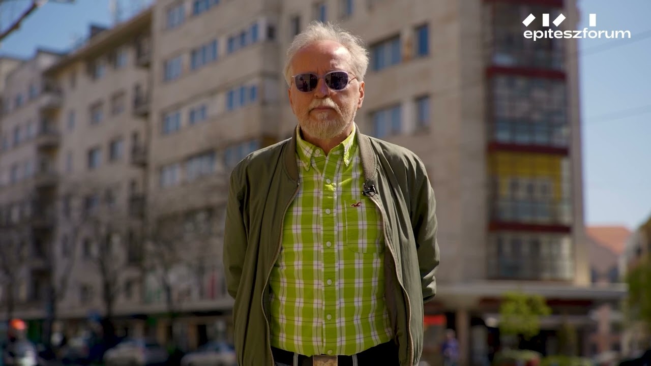 MÓRICZ ZSIGMOND KÖRTÉR // Egy hely + Építészfórum