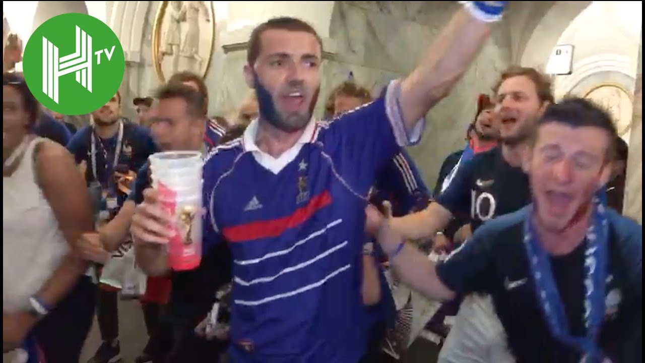'Allez Les Bleus!' 🇫🇷 France fans wild celebrations after winning the