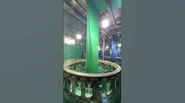 Woven bag source factory, filming green woven bag production video