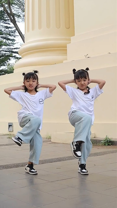 BABYMONSTER - SHEESH dance cover | Twins Maira Naura #dance #kpop #sheesh #shorts