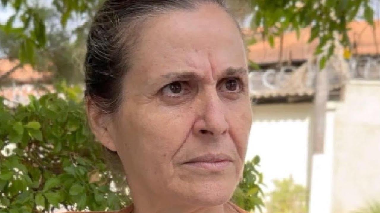 FILHA rejeita a propria MÃE na frente do patrão e foi isso que aconteceu 😢