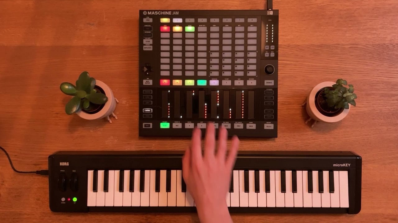 Maschine Jam w/ Korg MicroKey 49 02 - YouTube