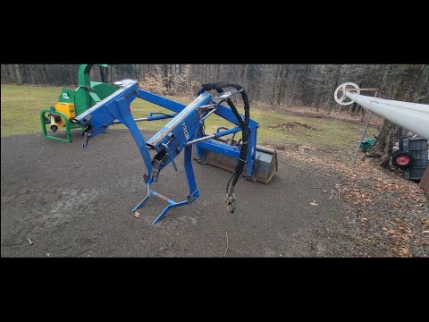 7308 New Holland Loader