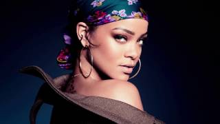 Weed True Hollywood Stories - Rihanna