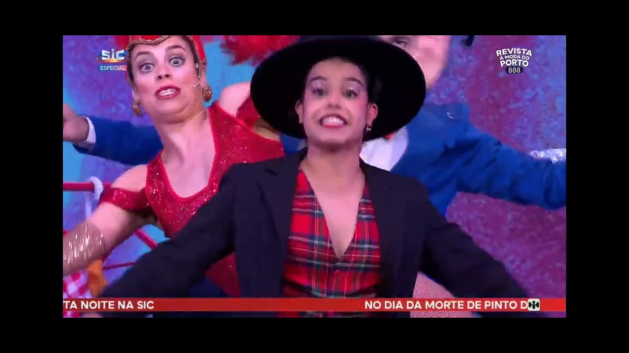 Revista À Moda Do Porto - A Vedeta