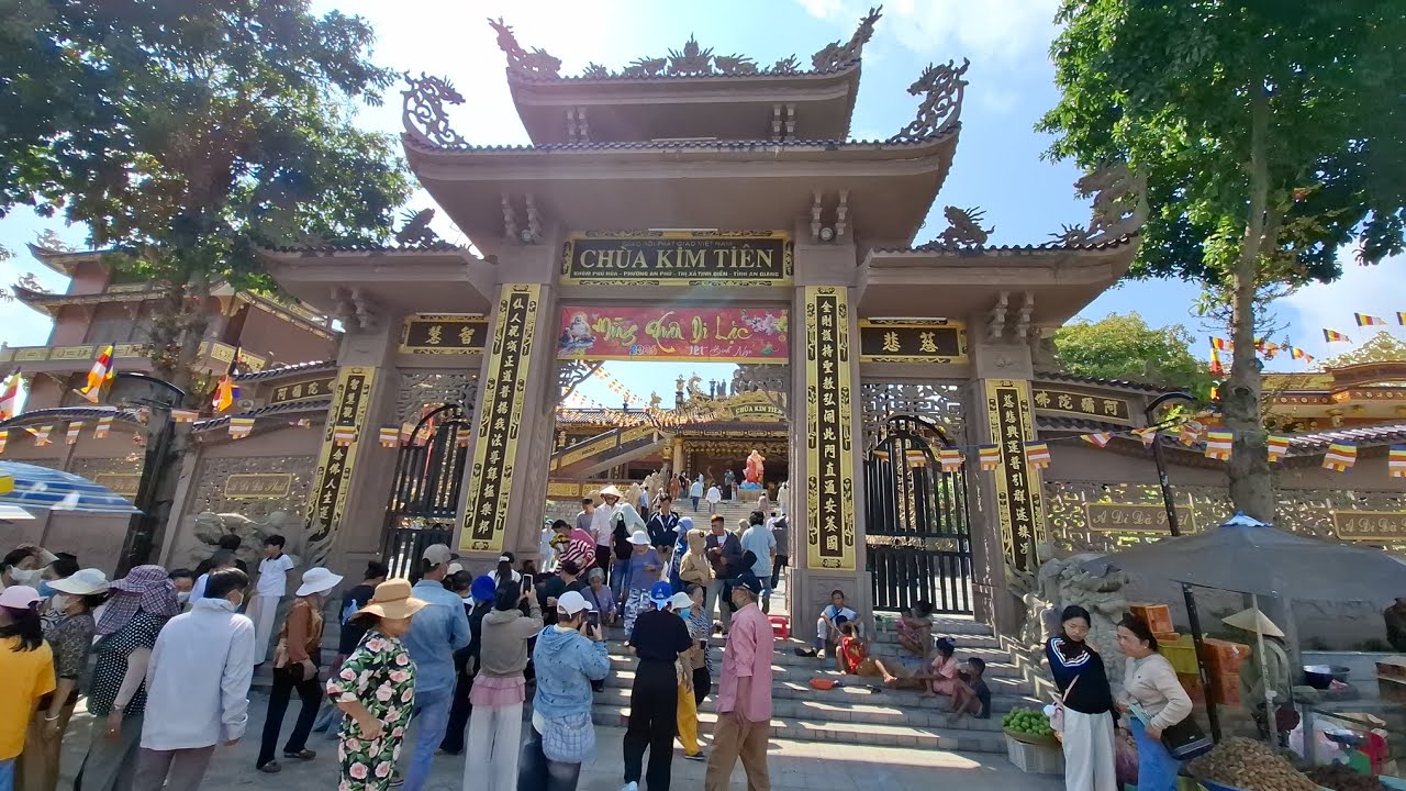 Chùa Kim Tiên Ở Tịnh Biên An Giang Những Ngày Sau Tết 