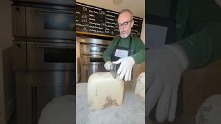 Kış Aylarında Tonlarca Helva Satıyorlar Değil. Antalya Zamora Pastanesi.