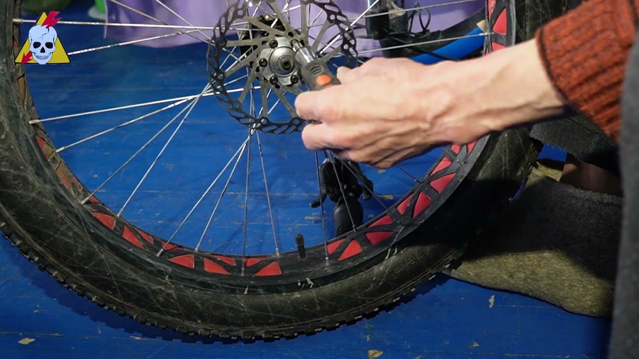 Тех. обслуживание втулки переднего колеса велосипеда