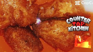 Counter Top kitchen (my mini deep fryer)