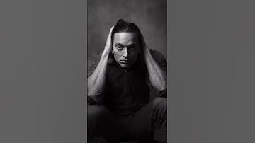 Some creative portraiture with Carlos. December 2022.