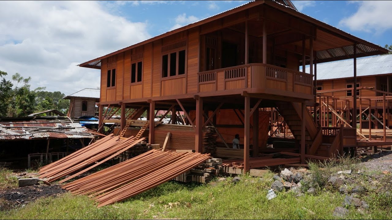 Woloan : le bonheur est dans le pré...fabriqué