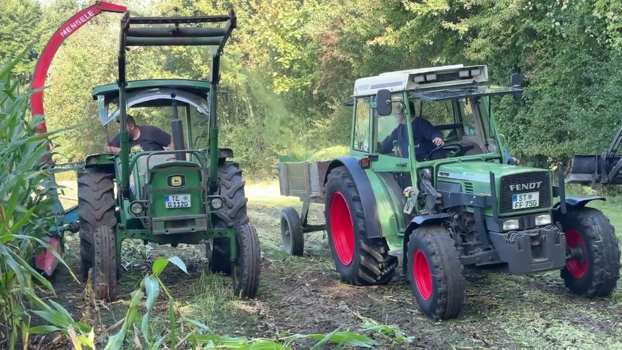 Traktoren im Einsatz beim Treckertreffen in Westerkappeln am Treckermuseum