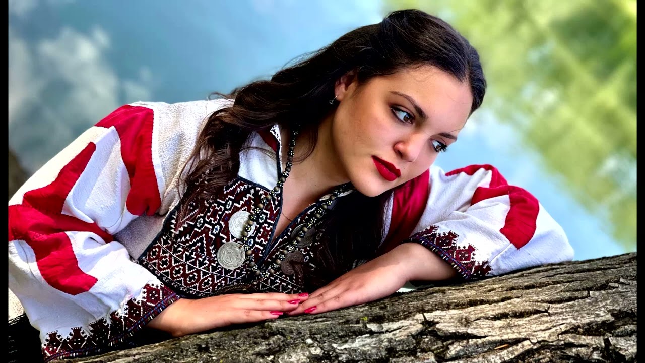 Cuvam ovce u livadi dole (Я забочусь об овцах на лугу внизу)