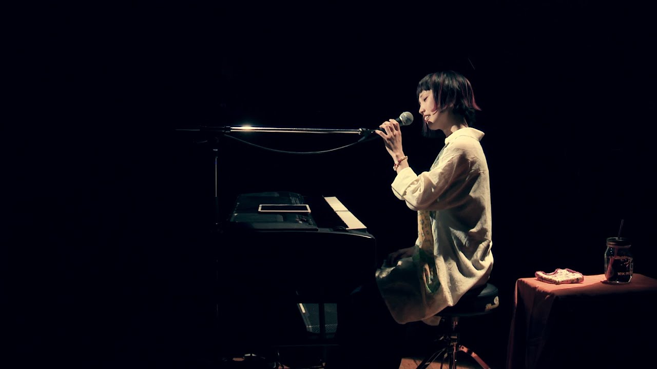 秋の風　（あきのかぜ） hqdefault.jpg