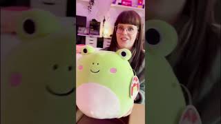 Surprising my Girlfriend with a Frog Squishmallow for Christmas