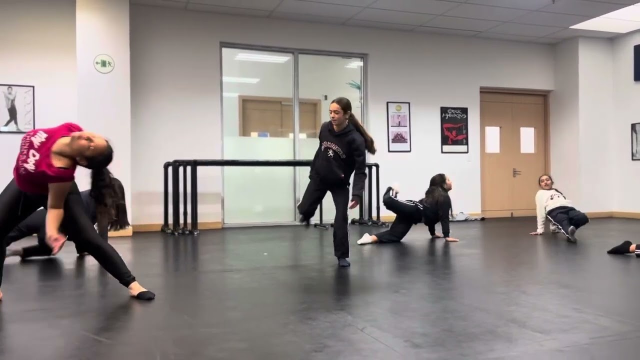 La Danza como Espacio de Encuentro y Bienvenida