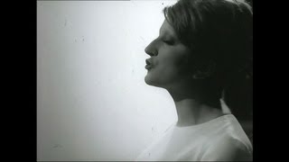 Video thumbnail of "Mina - Un bacio è troppo poco (1966) regia Valerio Zurlini"