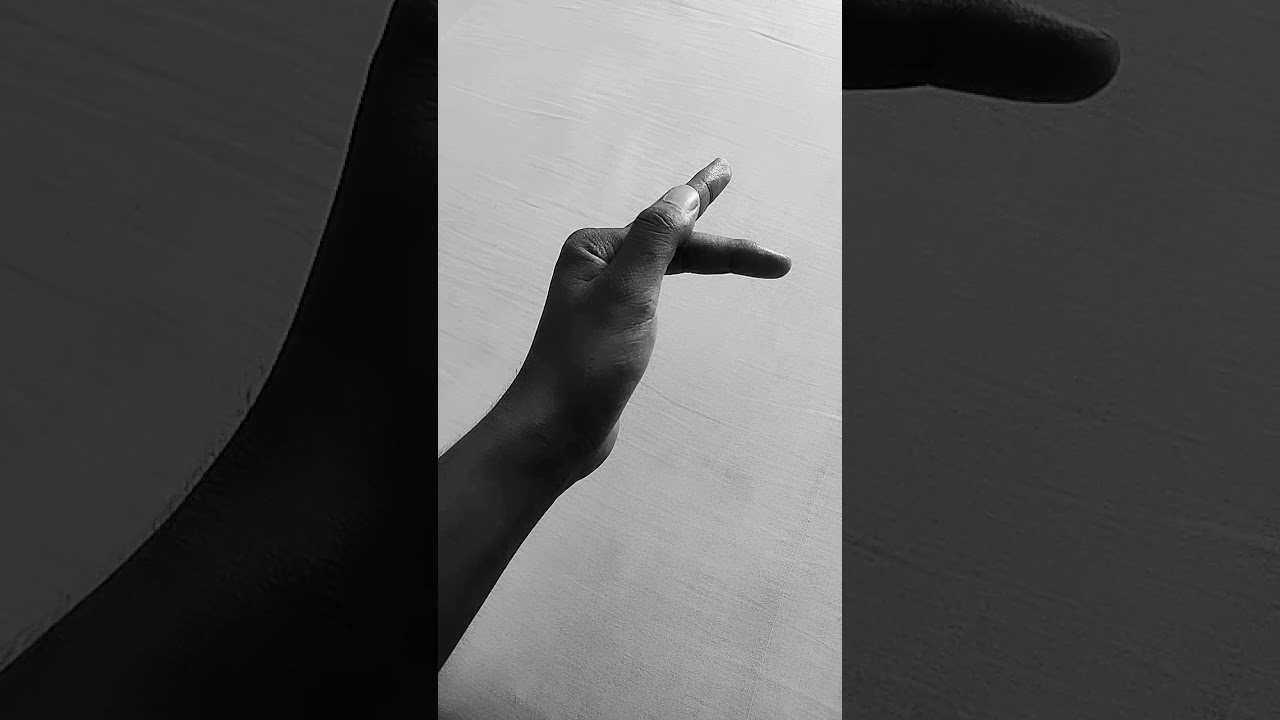 tokyo ghoul kaneki finger crack 