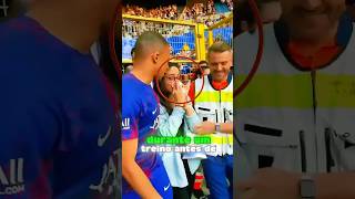 Mbappé QUEBRA o nariz de uma fã 😱 (e a reação dele surpreendeu)#futebol #shortvideo