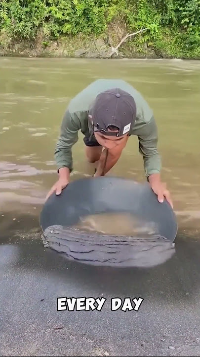 Unbelievable River Treasure Discovery! 💎🌊😮