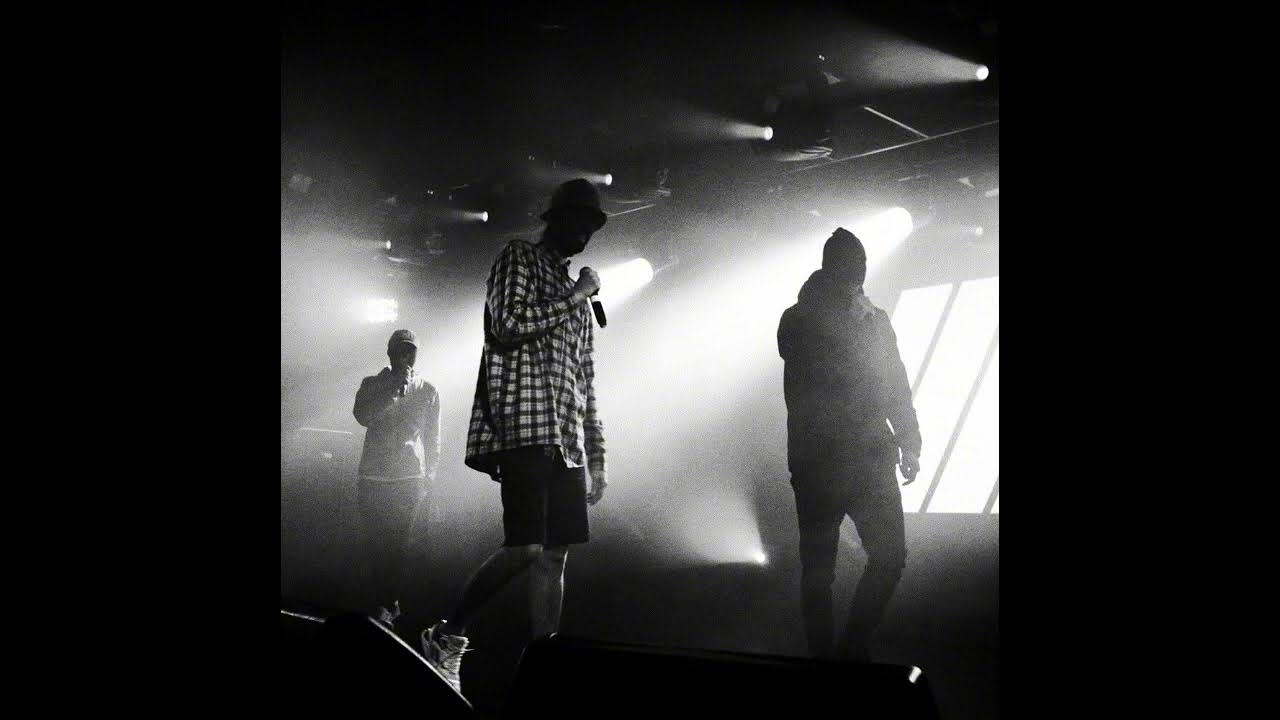 песня никаких эмоций уннв ремикс