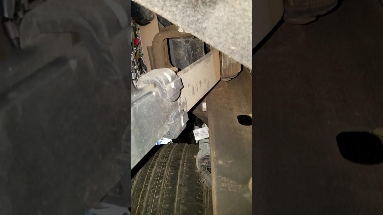 2019 Silverado ihc 3/5 drop - YouTube