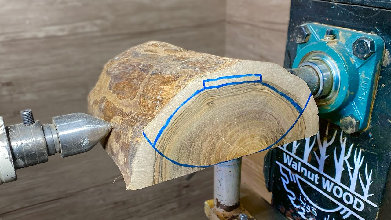 How I Turned Black Walnut Wood into a Stunning Rustic Bowl