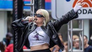 Kim Petras - Alone (live from the today show) Resimi