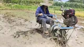 Small and easytooperate singlewheel paddy field tillage machine/paddy field trimmer