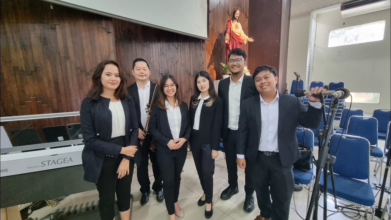 Carmen Divina - Jadikan Hatiku Istana CintaMu