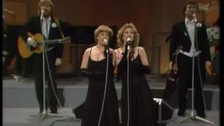 Lecia & Lucienne (of Laban) - Dit Liv Mit Liv (Danish TV) - ((STEREO))