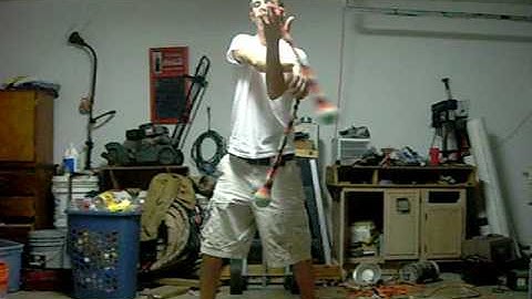 Poi Lesson: 4 Beat Corkscrew and 4 Beat Windmill